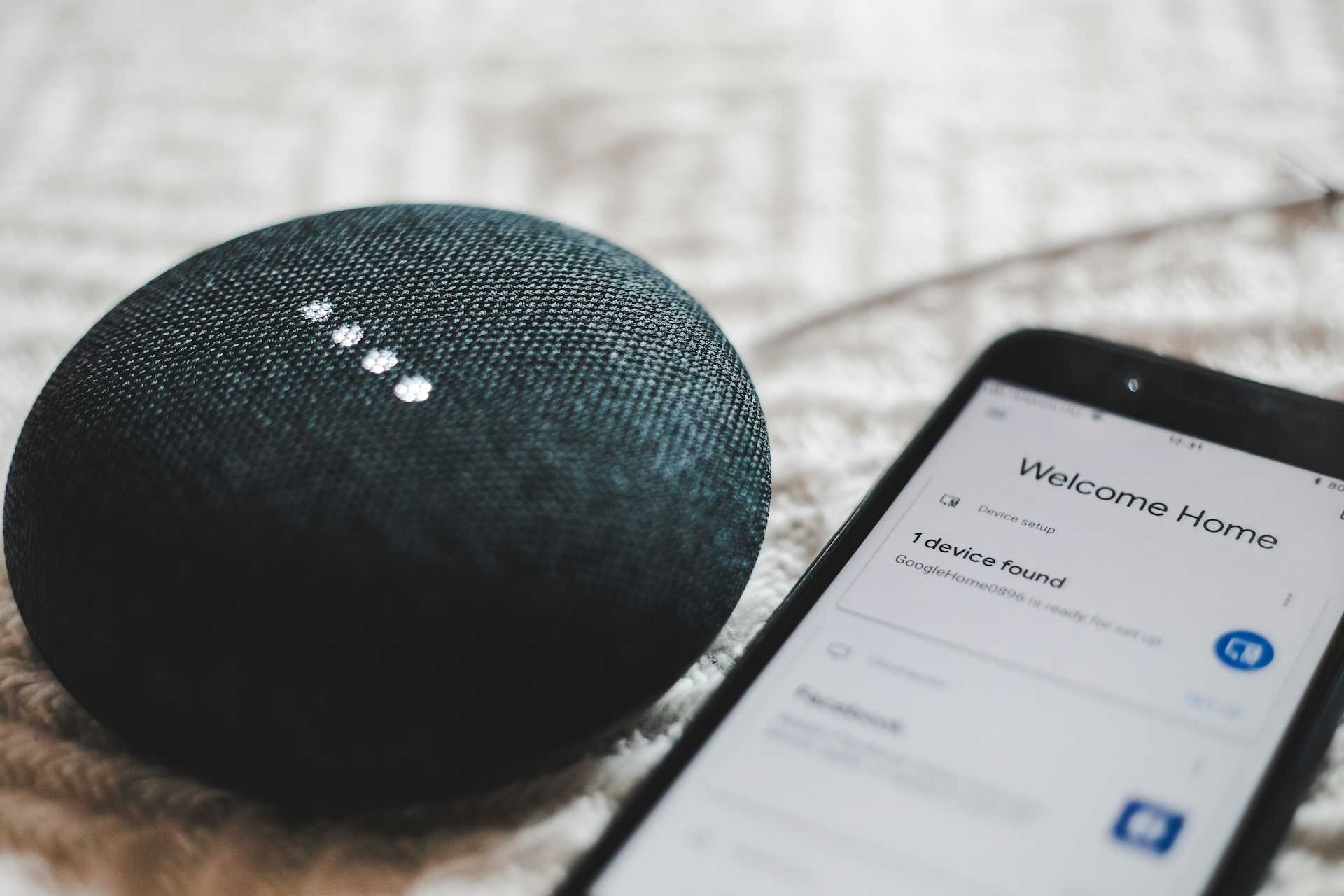 Phone and wireless speaker