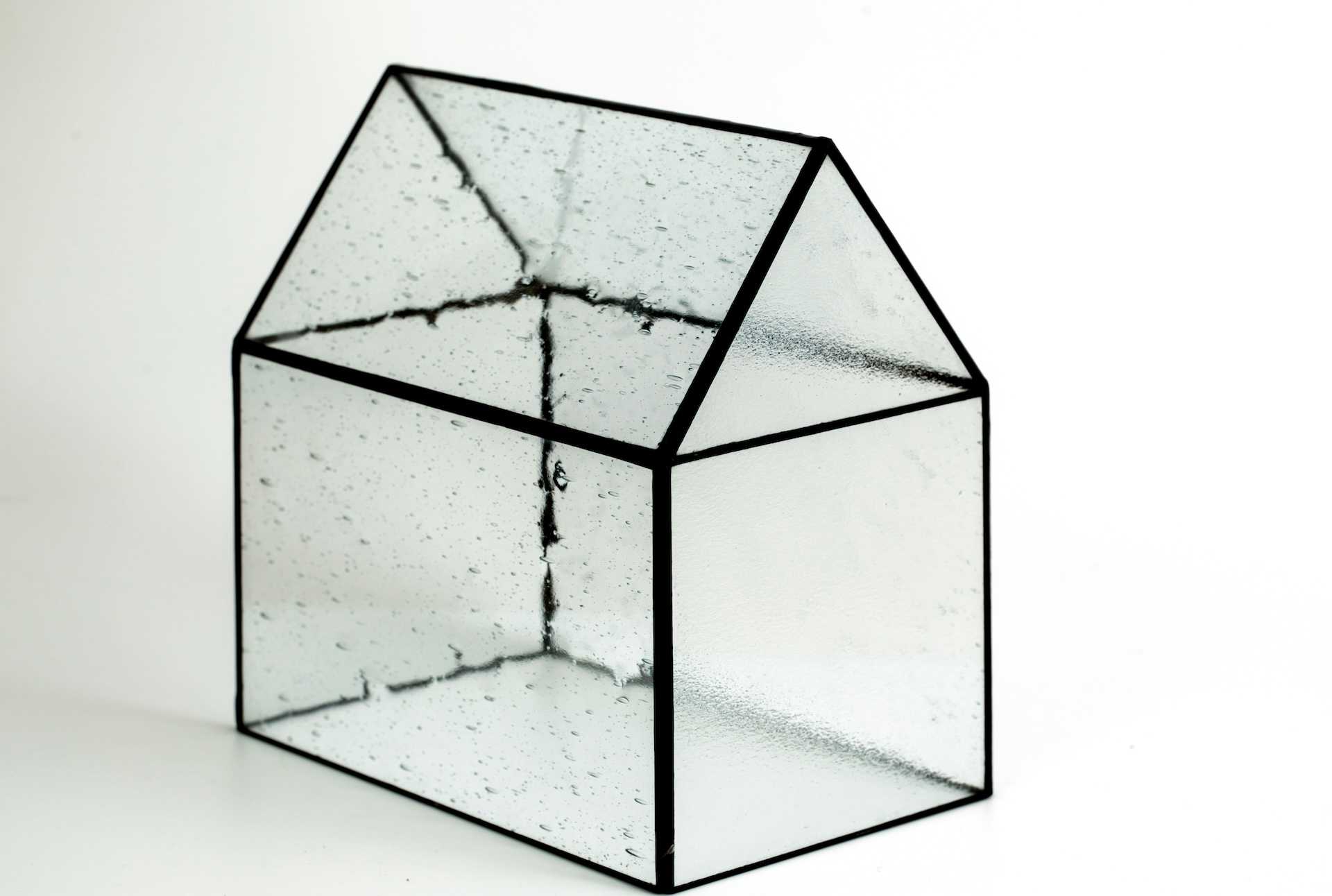 Transparent glass object